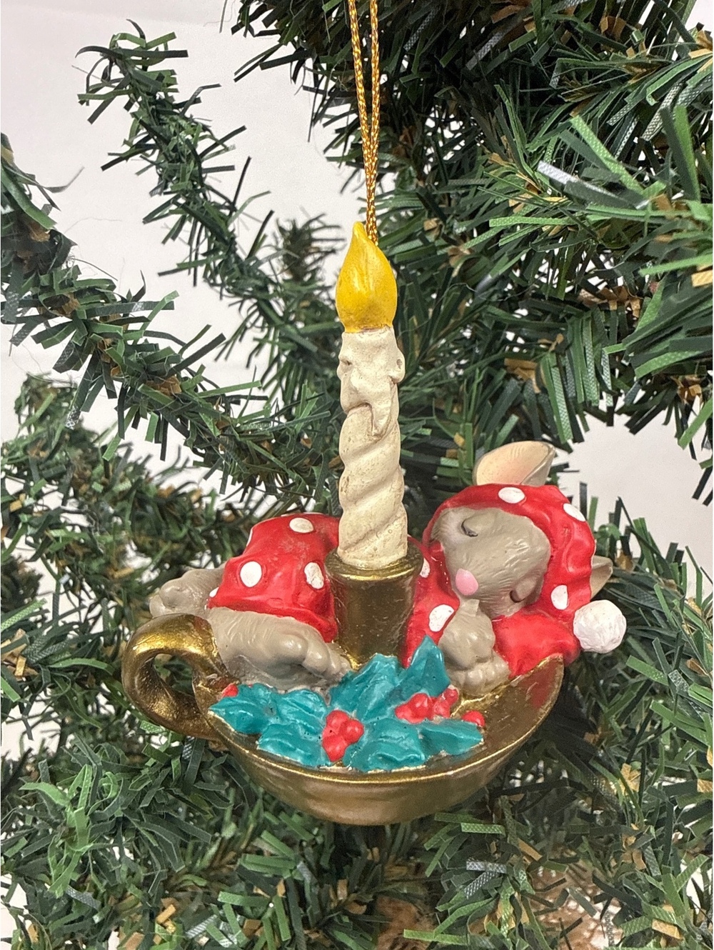 Vintage Style Holiday Mouse Candle Holder Christmas Ornament